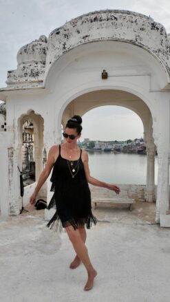 Vestido Flecos Negro